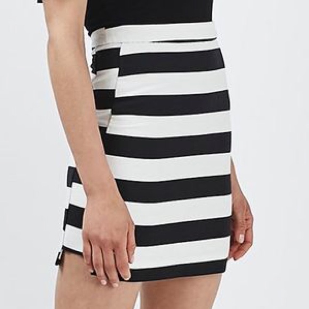 Topshop Striped Black and White Mini Skirt
